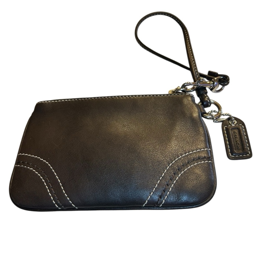 Coach SoHo Black Leather Wristlet with Contrast Stitching - Picture 8 of 9